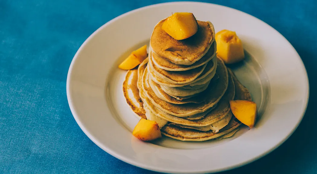 pancakeswithpeachesresizedforblog